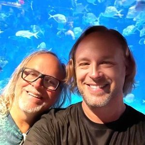 Meet your Posher, Troy